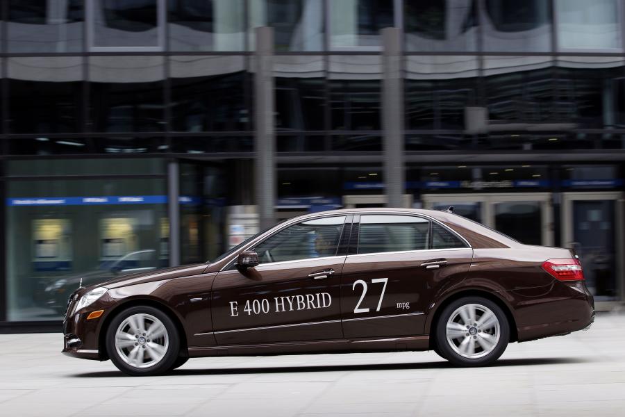  Mercedes-Benz E400 Hybrid 2011 года  (фото 10 из 11)